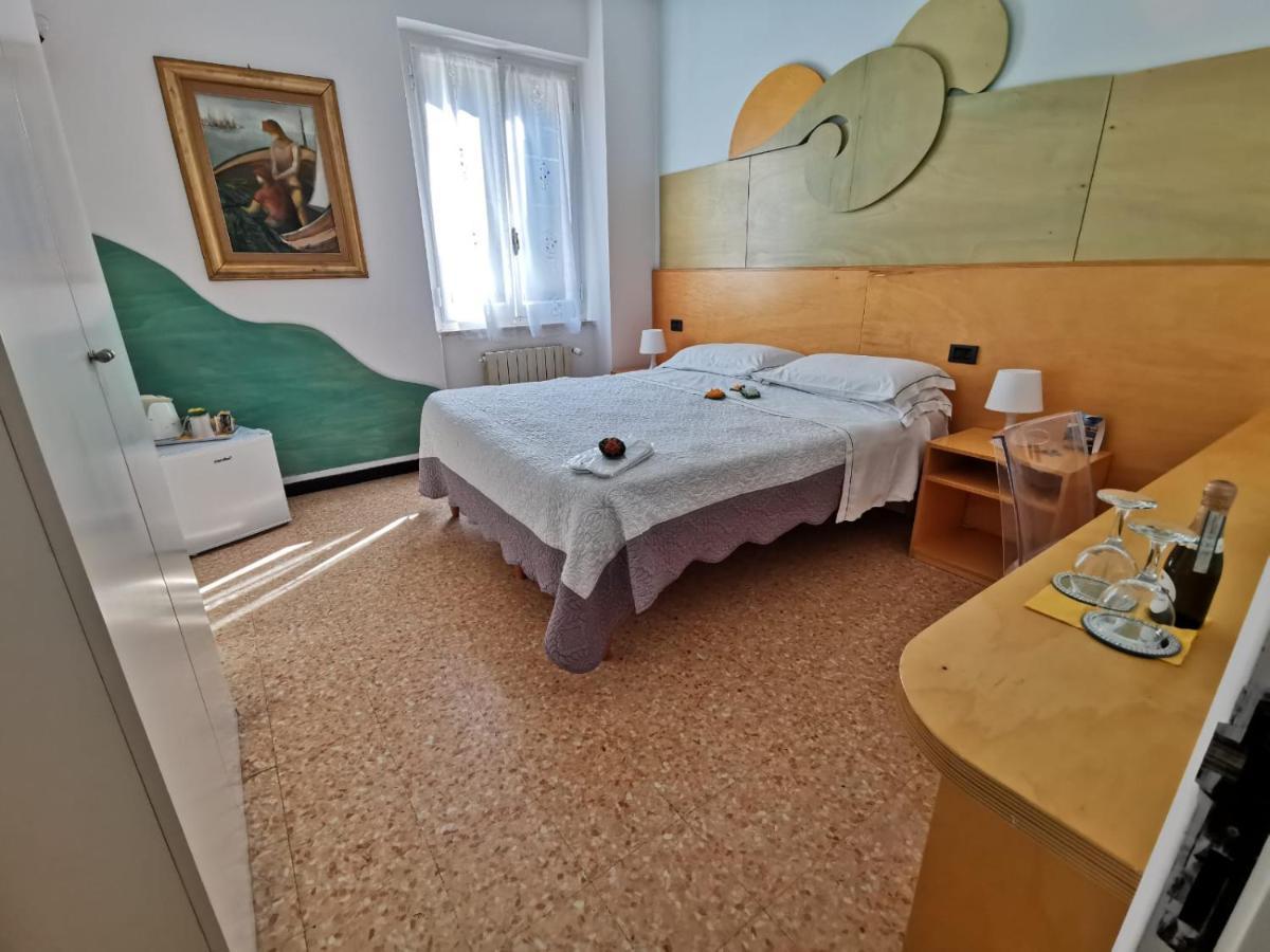 Tonino Basso Camere Nuova Gestione Vernazza Exterior photo